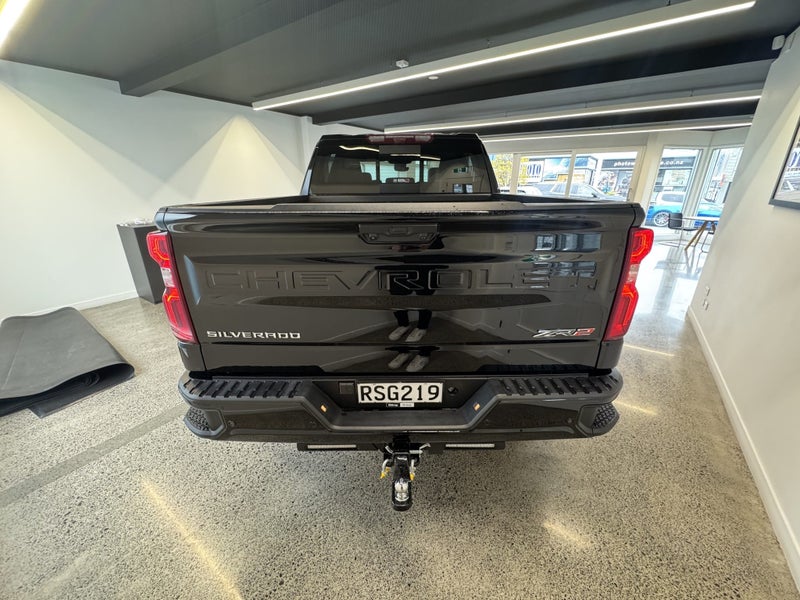 2026 Chevrolet Silverado ZR2 image 4