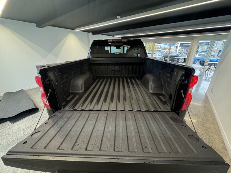 2026 Chevrolet Silverado ZR2 image 5