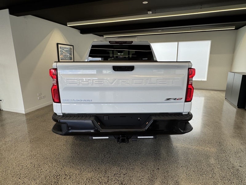 2026 Chevrolet Silverado ZR2 image 5