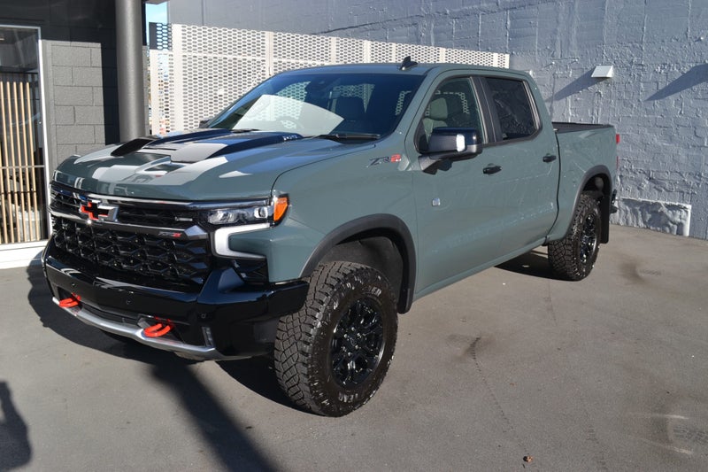 2026 Chevrolet Silverado ZR2 image 2