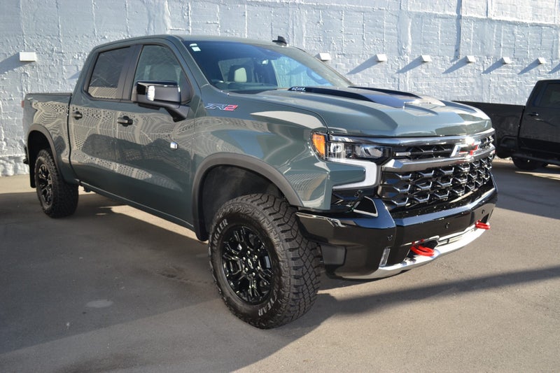 2026 Chevrolet Silverado ZR2 image 3