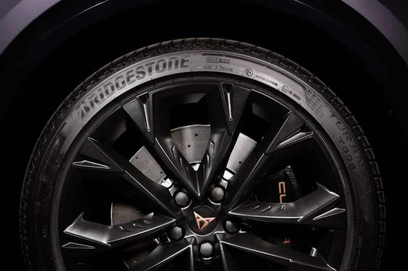 2026 Cupra Formentor VZ Pantera Edition image 5