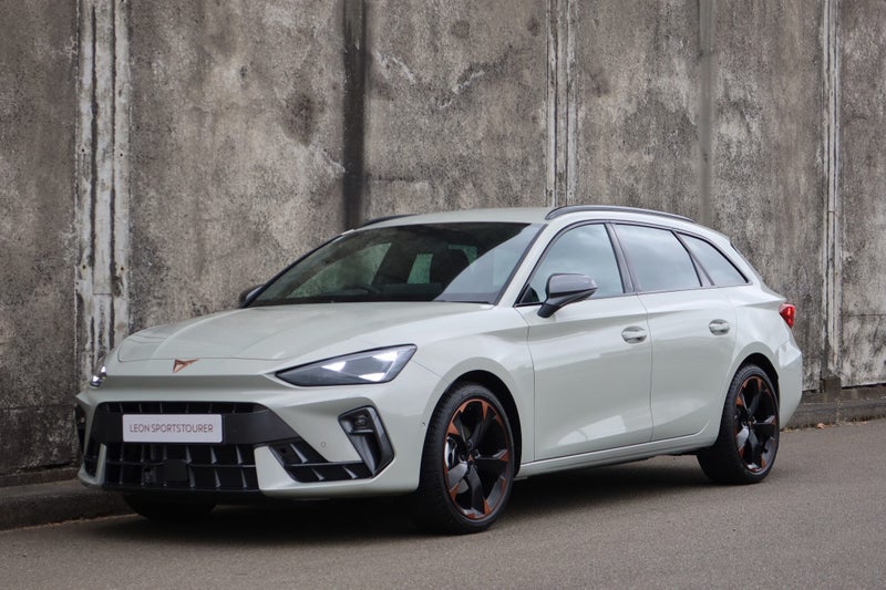 2026 Cupra Leon Sportstourer V Sportstourer image 4