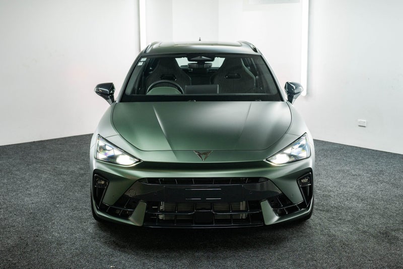 2026 Cupra Leon VZ sportstouer image 2