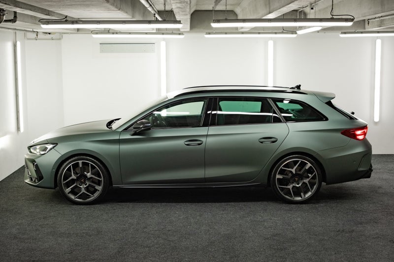 2026 Cupra Leon VZ Sportstourer image 4