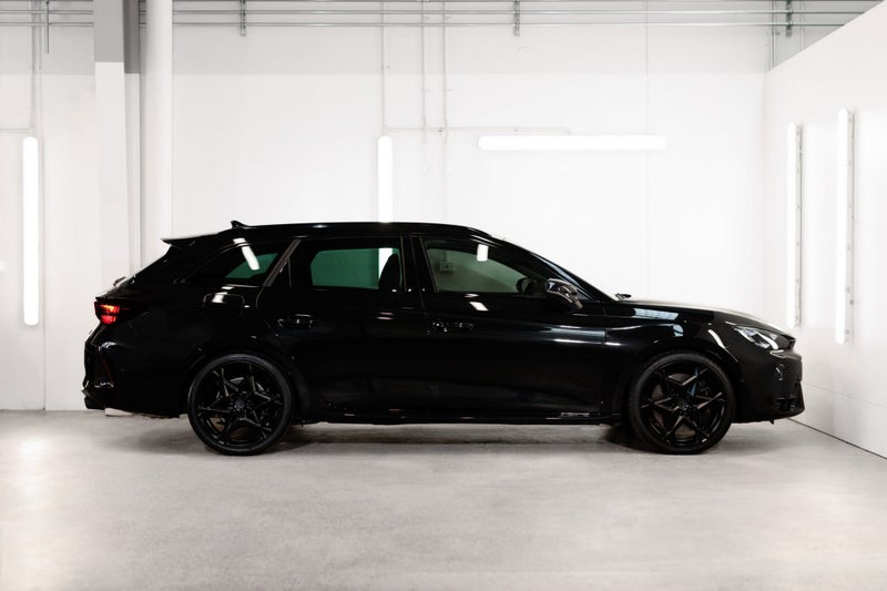 2026 Cupra Leon VZ Sportstourer - 'Lights Out'... image 4