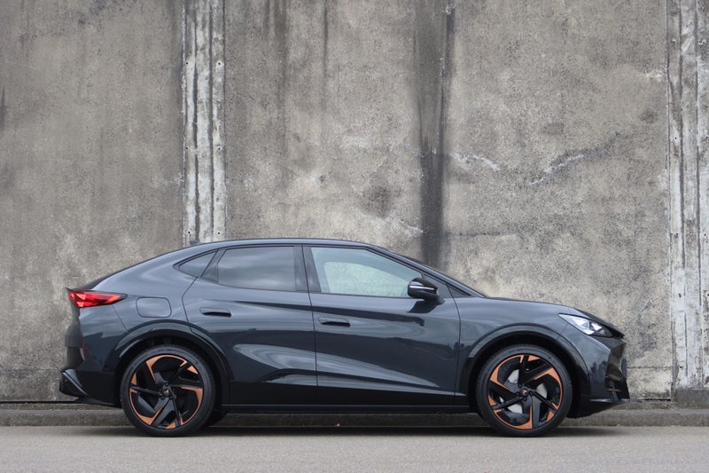 2026 Cupra Tavascan VZ image 2