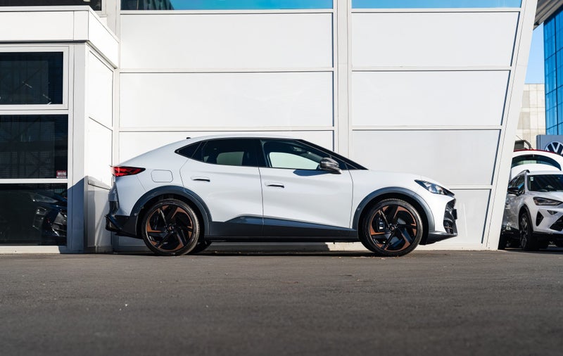 2026 Cupra Tavascan VZ EV 250kW Dual Motor 4WD... image 3