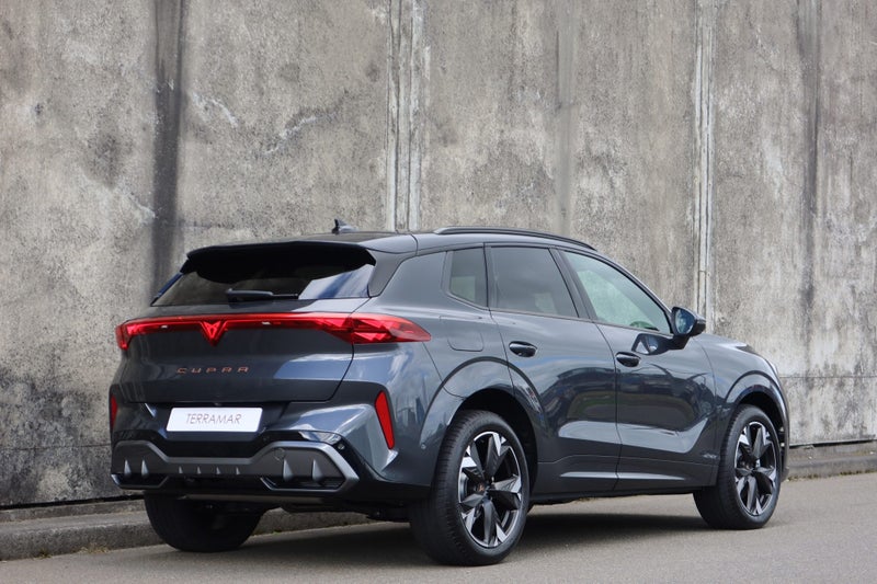 2026 Cupra Terramar V e-HYBRID image 3