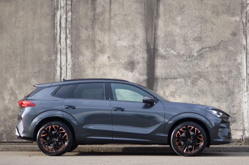 2026 Cupra Terramar VZ image 2