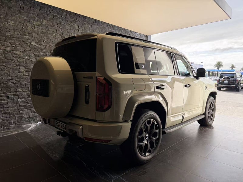 2026 DENZA B5 Leopard image 4