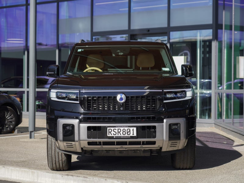 2026 DENZA B8 6S Premium Super Hybrid 4WD 5Dr W... image 5