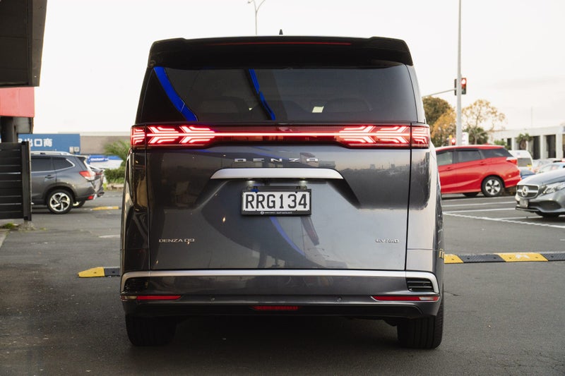 2026 DENZA D9 Denza D9 AWD image 4