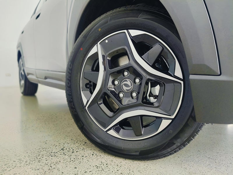2026 Dongfeng Vigo 52KWH/EV/AT image 4