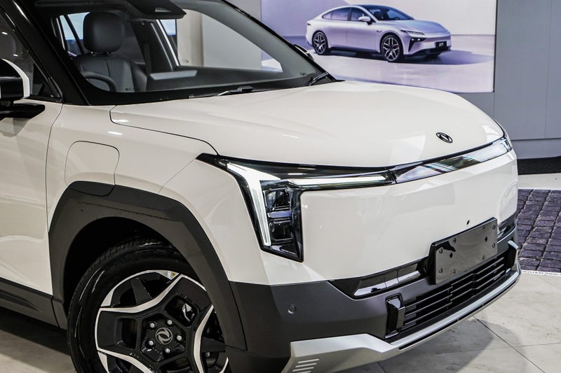2026 Dongfeng Vigo 52KWH/EV/AT image 4