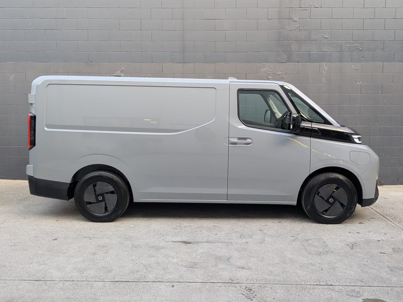 2026 Farizon SuperVAN L1H1 83Kwh image 3