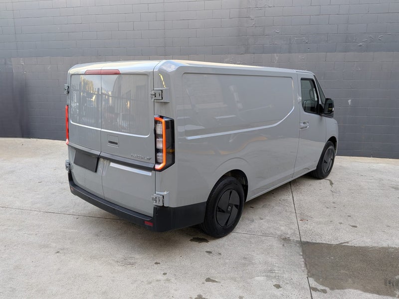 2026 Farizon SuperVAN L1H1 83Kwh image 4