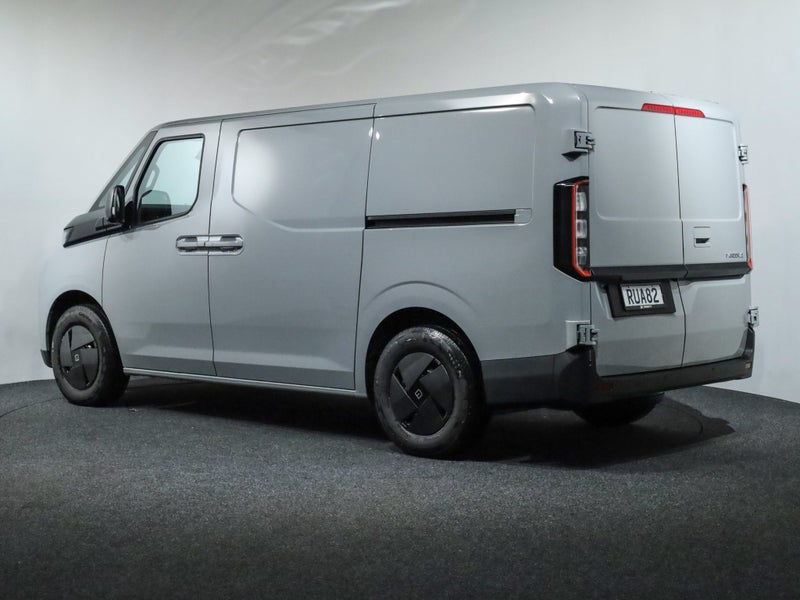 2026 Farizon SuperVAN L1H1 SV L1H1 83kWh image 5