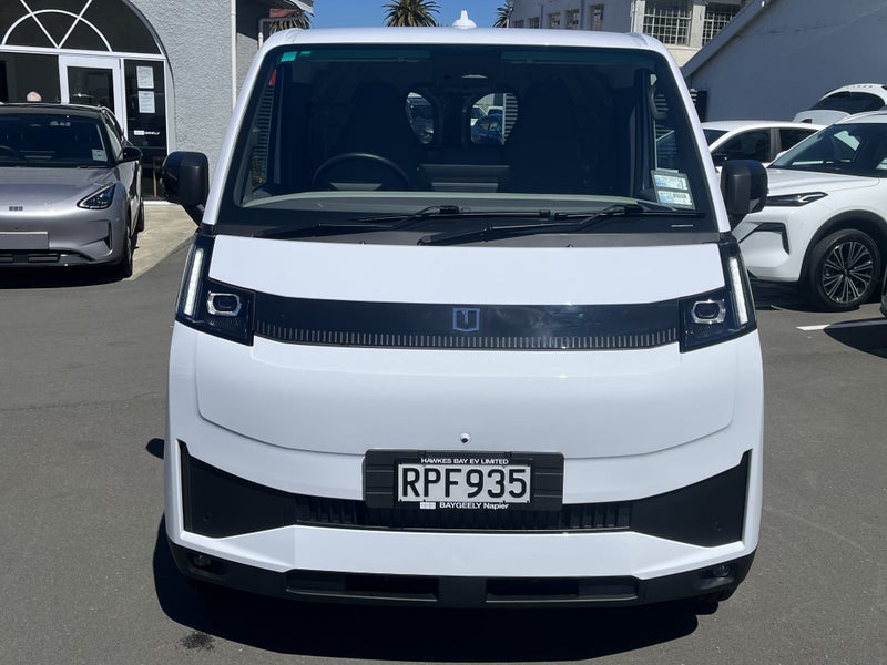 2026 Farizon V7E EV Van with 329km Range! image 3