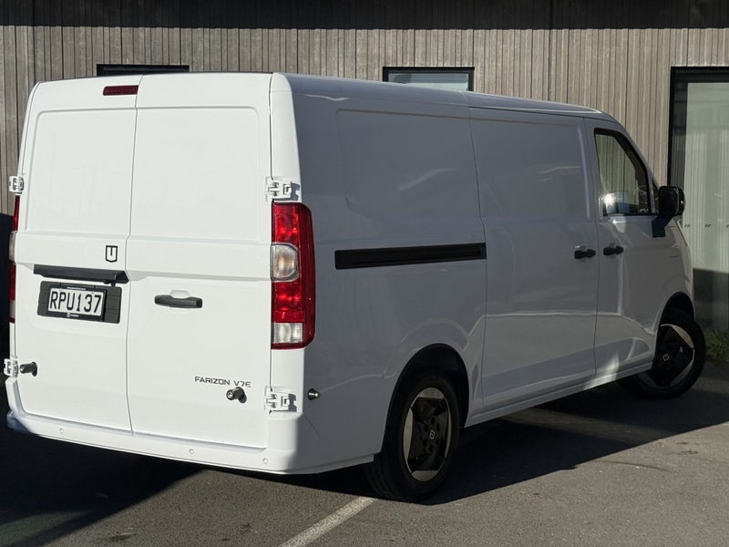 2026 Farizon V7E L1 H1 67 67Kwh/Ev/At image 4