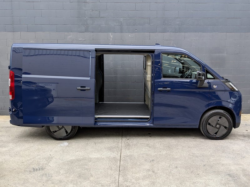 2026 Farizon V7E L1H1 67kWh image 5