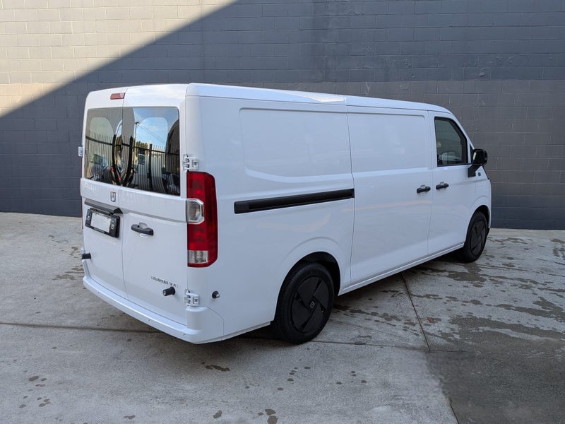 2026 Farizon V7E L1H1 67kWh image 5