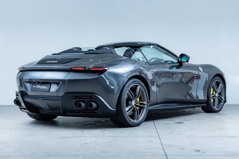 2026 Ferrari Roma Spider image 3