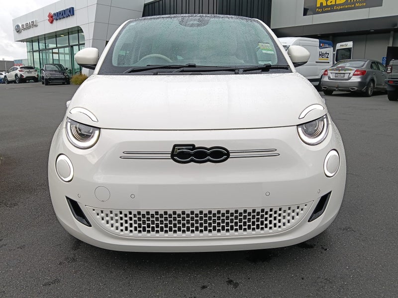 2026 Fiat 500e Icon 42KW image 2