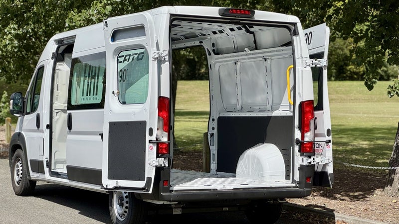 2026 Fiat Ducato LWB Mid Roof Van image 5