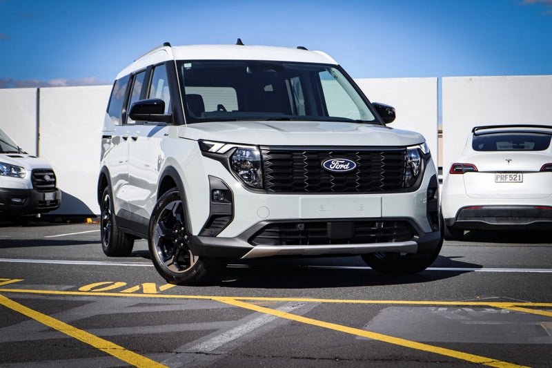 2026 Ford Courier 1.0P/7At image 5