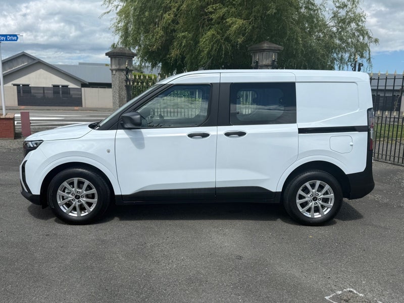 2026 Ford Courier Transit Trend 1.0P/7At image 2