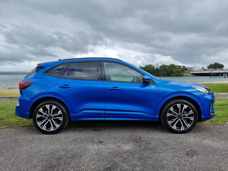 2026 Ford Escape FHEV ST-LINE X 2.5P CVT AWD image 4