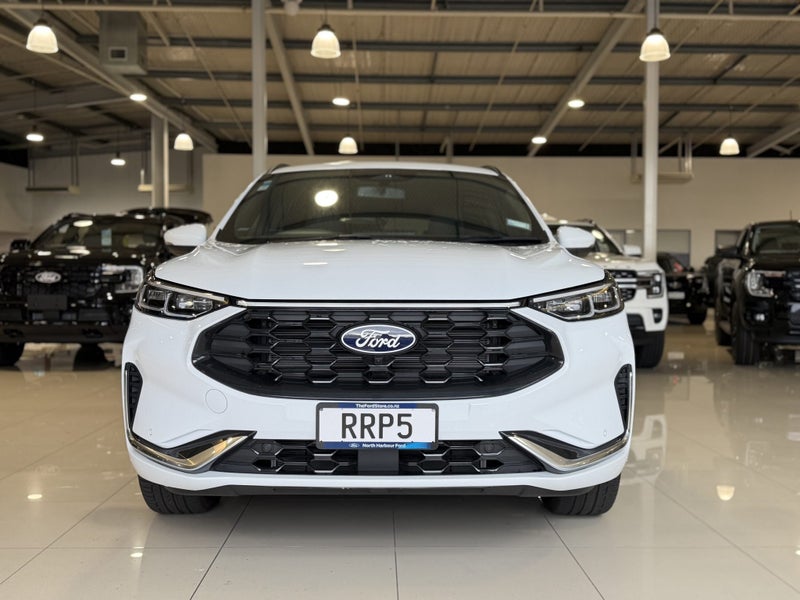 2026 Ford Escape St-Line X AWD FHEV image 3