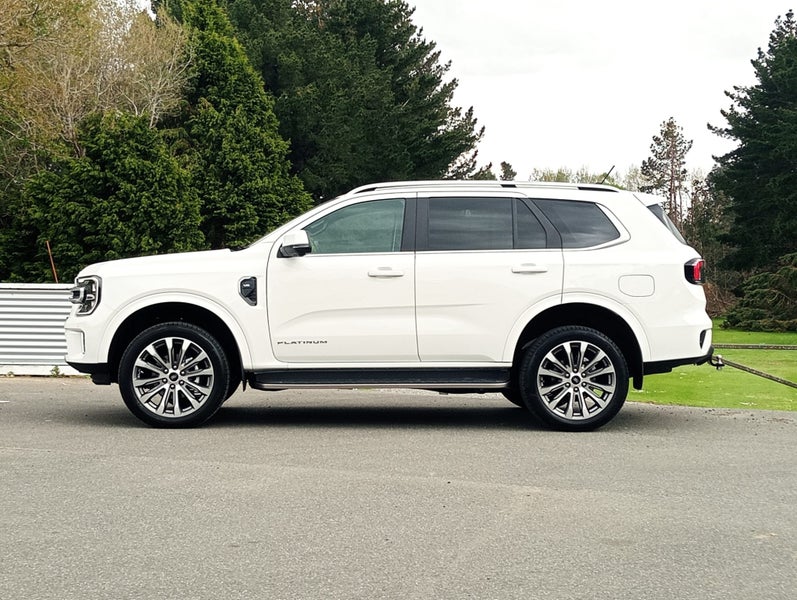 2026 Ford Everest 4WD Platinum 3.0L V6 image 3