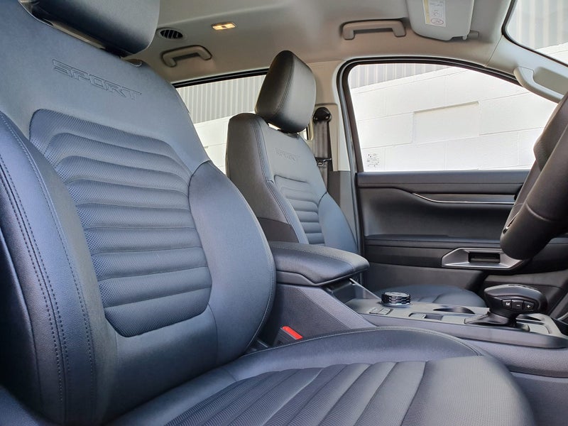 2026 Ford Everest 4WD SPORT 2.0L image 3