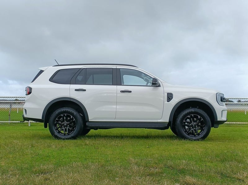 2026 Ford Everest Active 2.0D 4x4 image 3