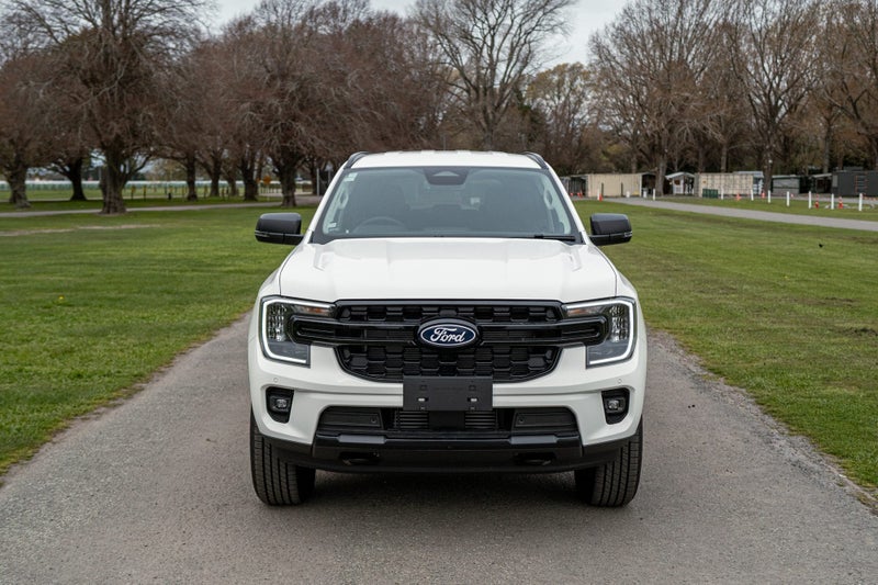 2026 Ford Everest Active 2.0L Diesel 4WD 7 Seat... image 3