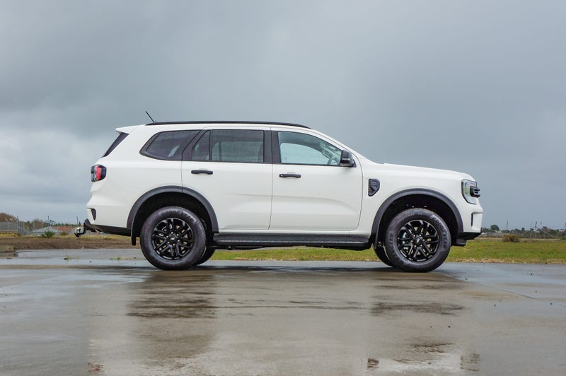 2026 Ford Everest ACTIVE 2.0L SiT 10A 4WD image 2