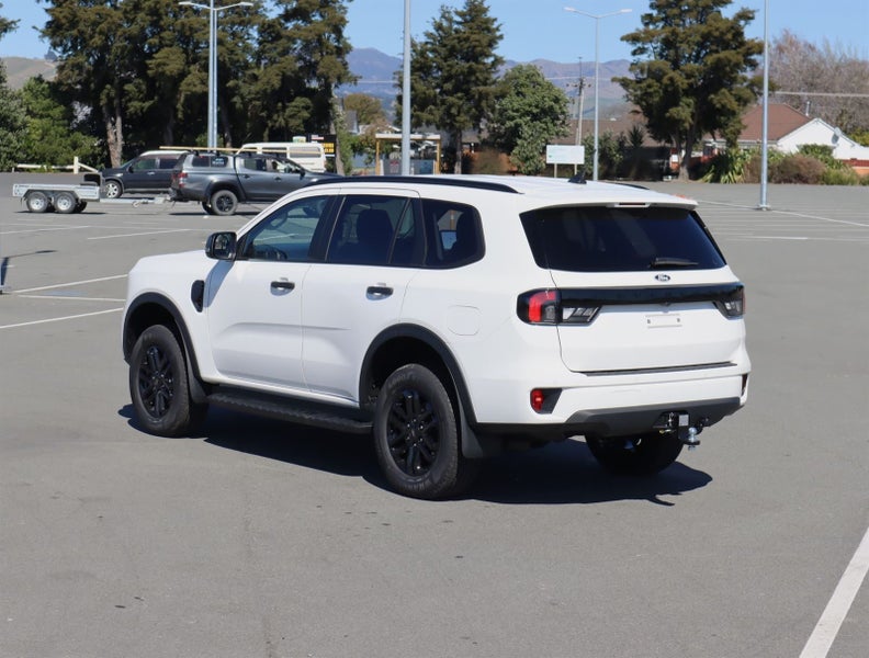 2026 Ford Everest ACTIVE image 5