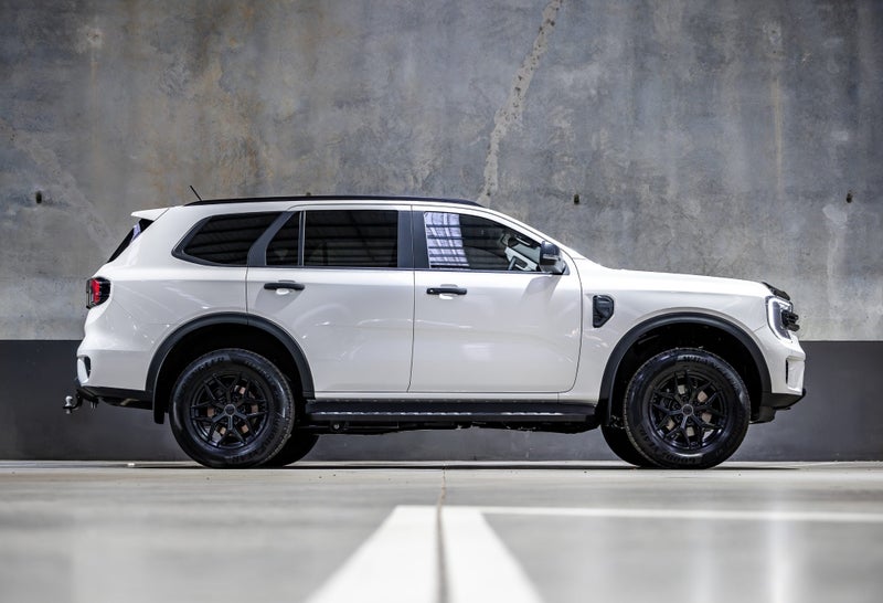 2026 Ford Everest Active image 3