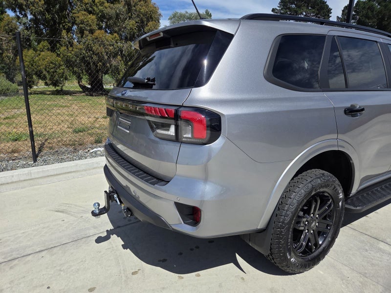 2026 Ford Everest Black Edition 2.0BiTb 15DR image 5