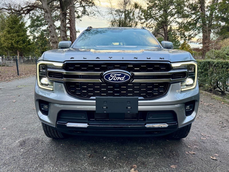 2026 Ford Everest PLATINUM image 2