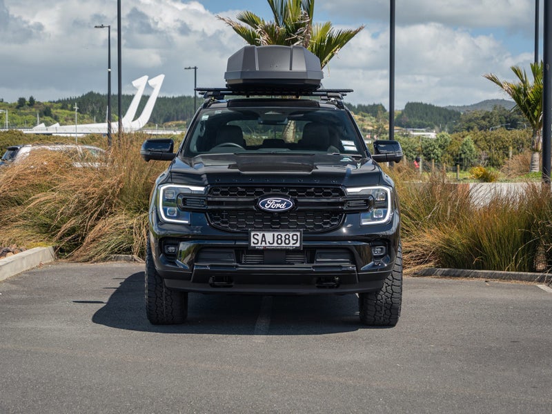 2026 Ford Everest Platinum image 4