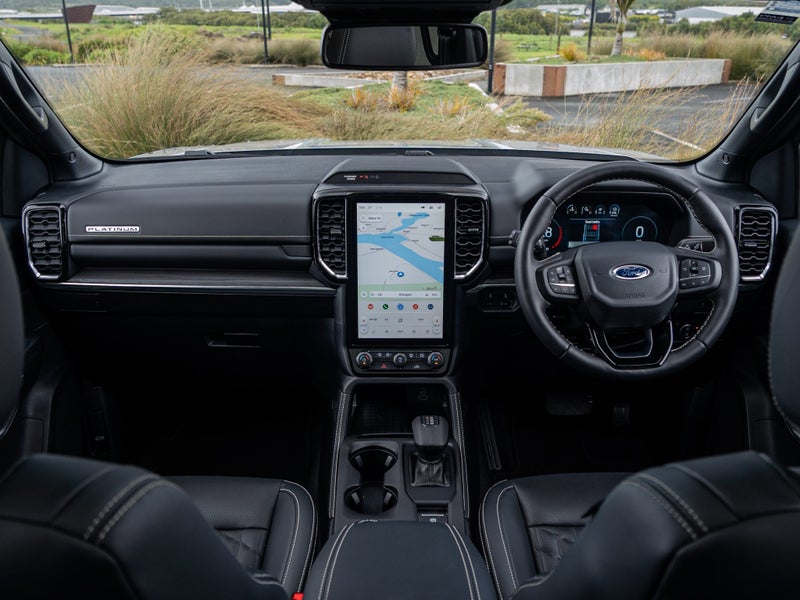 2026 Ford Everest Platinum image 2