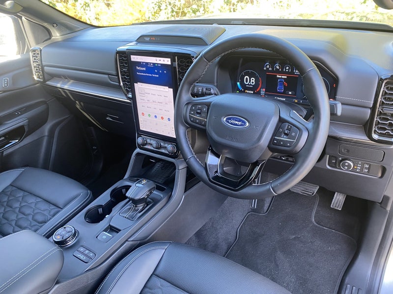 2026 Ford Everest Platinum 3.0 image 2