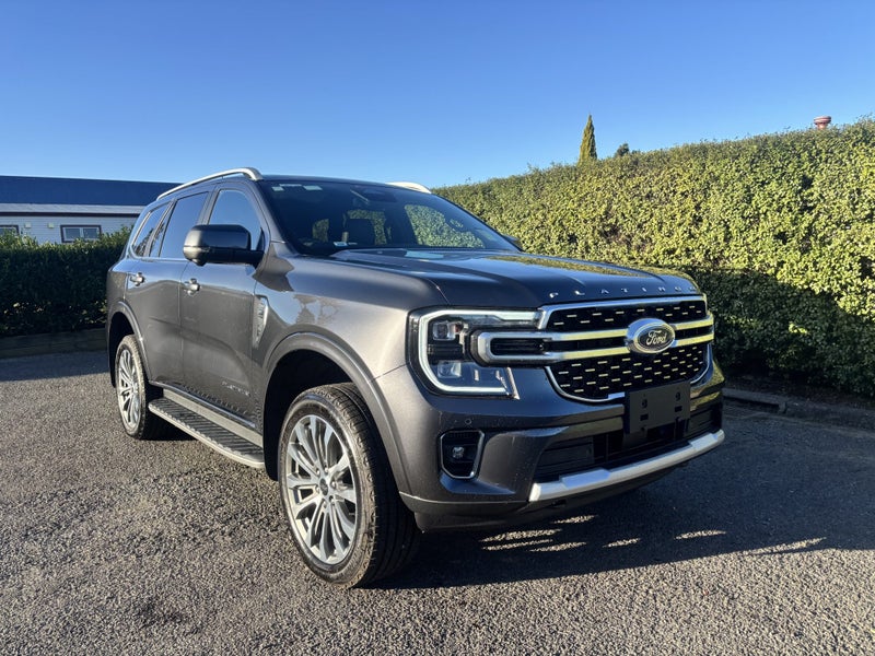 2026 Ford Everest Platinum 3.0D 4WD image 3