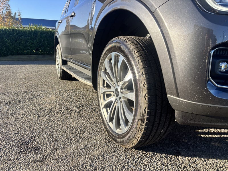 2026 Ford Everest Platinum 3.0D 4WD image 4