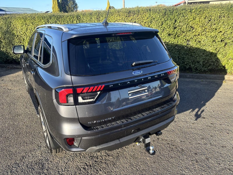 2026 Ford Everest Platinum 3.0D 4WD image 5
