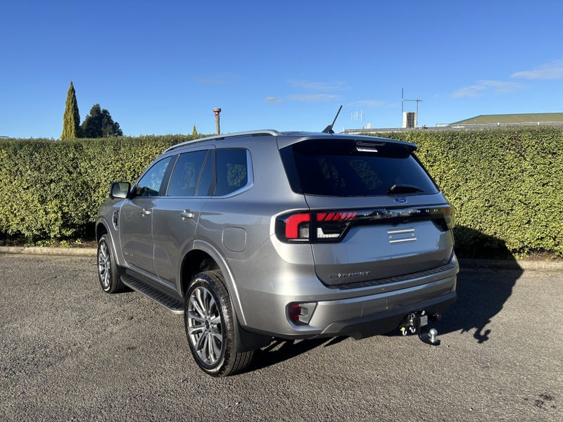 2026 Ford Everest Platinum 3.0D 4WD image 4
