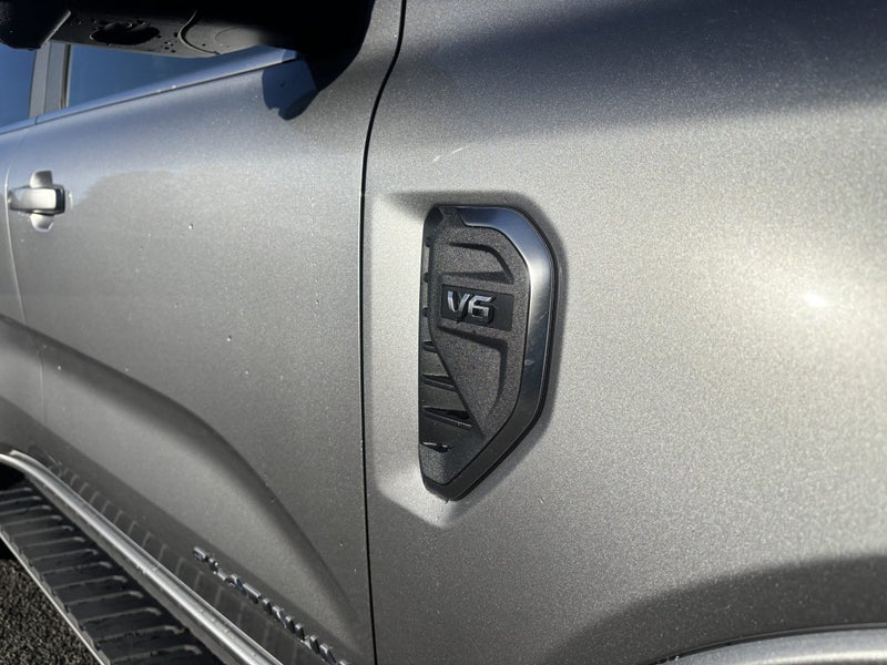 2026 Ford Everest Platinum 3.0D 4WD image 5